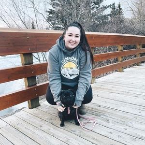 Meet your Posher, Danielle